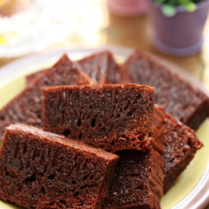 Bánh bò đường thốt nốt đặc sản An Giang